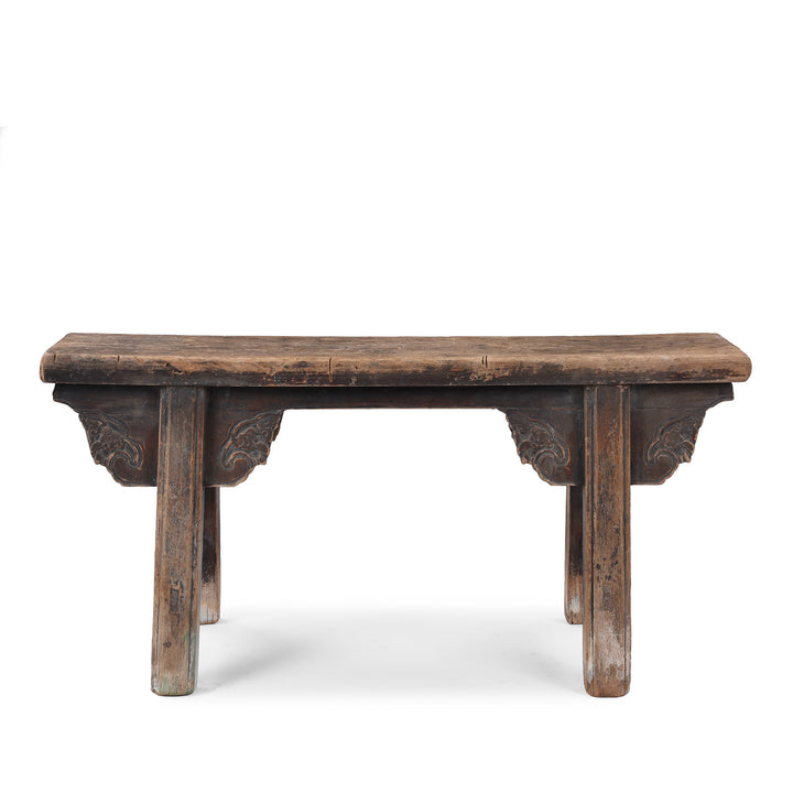 19th Century Elm Spring Bench From Shanxi With Hand Carved Cloud Motifs And Splayed Legs | Indigo Antiques