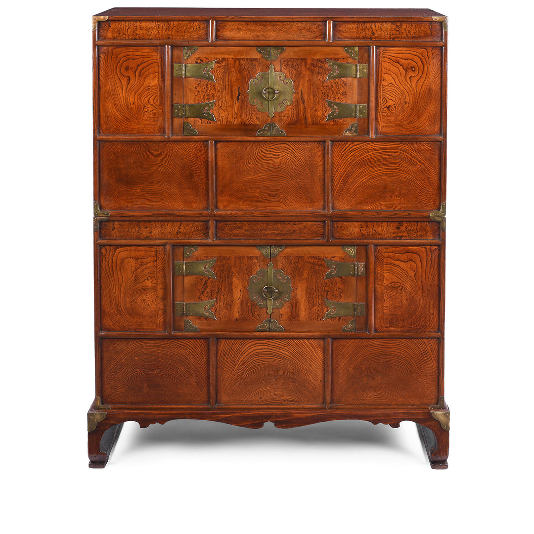 Late 19th Century Korean Ich Ung Nong Cabinet In Paulownia Wood With Brass Mounts