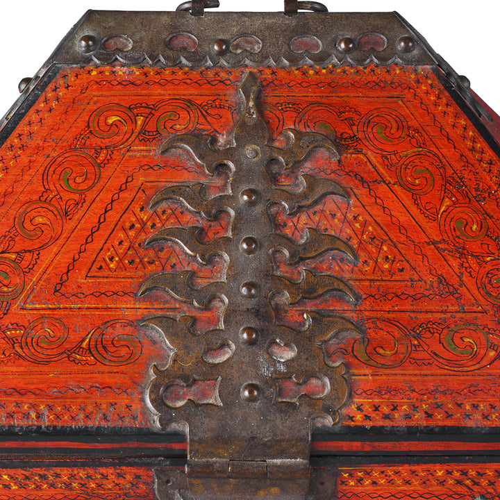 Clasp Detail From Antique Kerala Nettoor Petti Malabar Wedding Box With Hand Painted Decoration And Forged Iron Mounts Circa 19th Century | Indigo Antiques