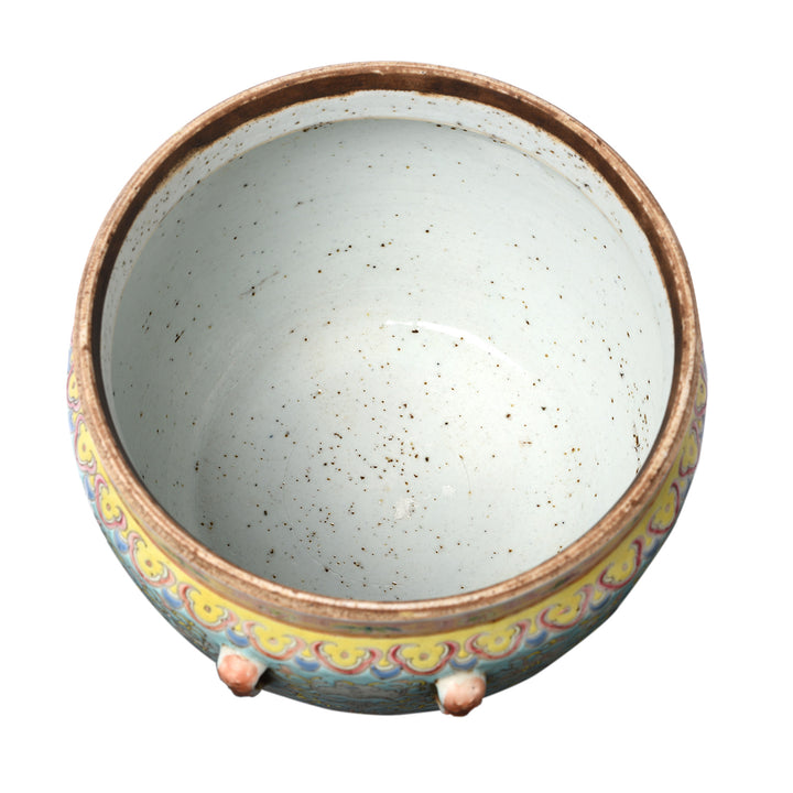 Interior Of Antique Chinese Famille Rose Pot & Cover - 19th Century | Indigo Antiques