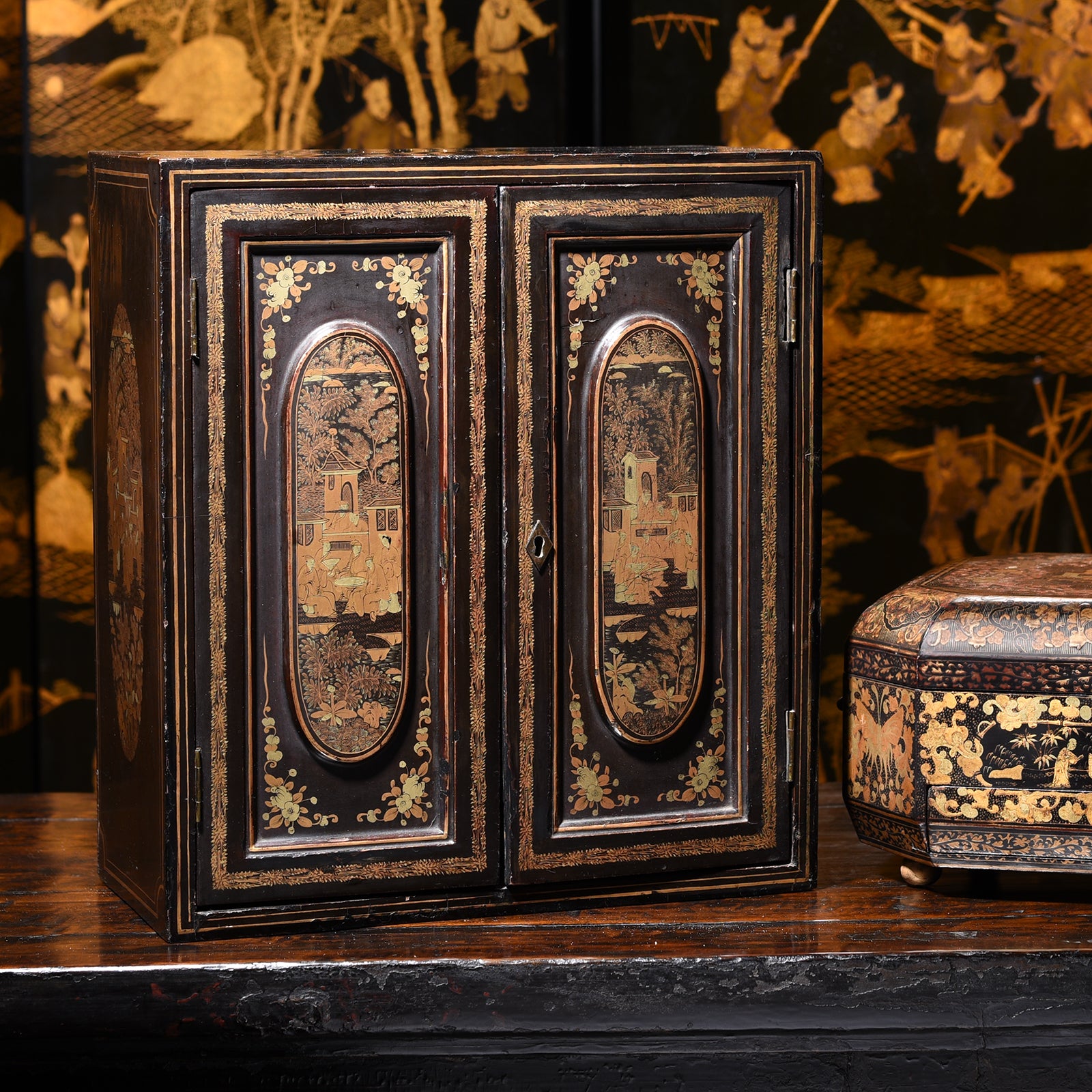 Antique Gilt Black Lacquer Chinoiserie Export Jewellery Cabinet - 18th Century | Indigo Antiques