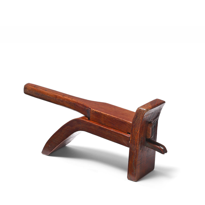 Antique Red Elm Juicer From Jiangsu - Ca 1910 | Indigo Antiques