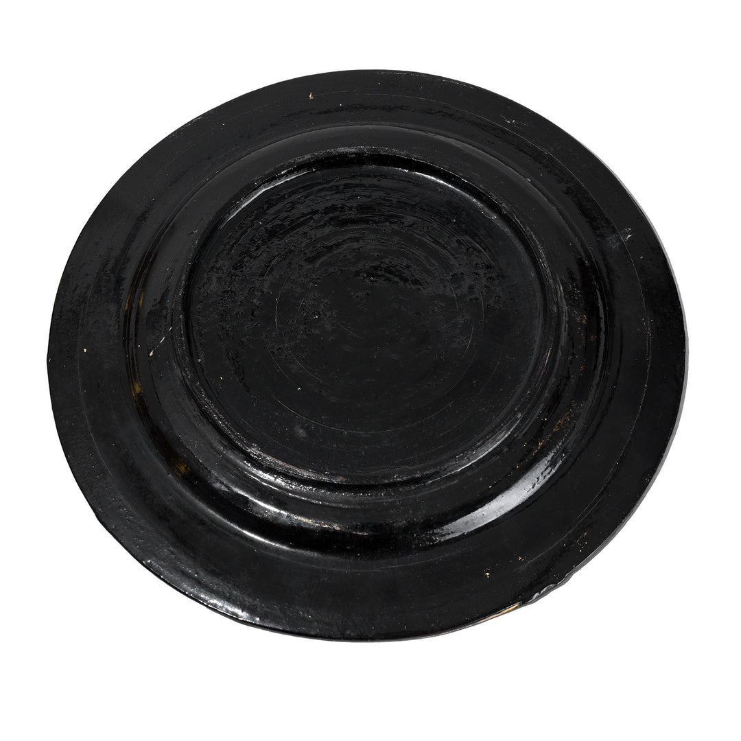 Early 20th Century Burmese Lacquer Tea Bowl And Plate With Gilded Dragon And Floral Decoration For The Chinese Market
