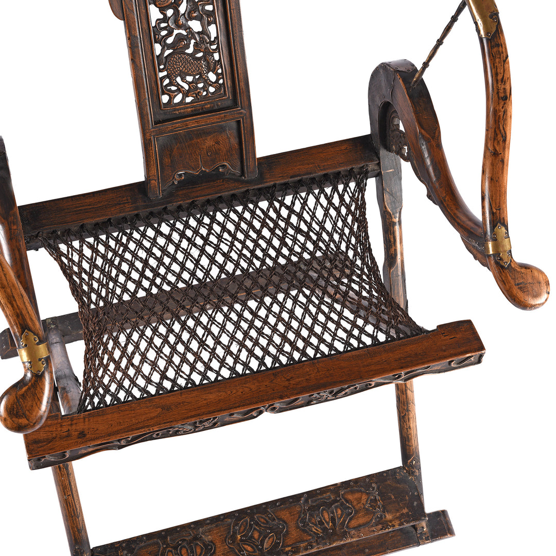 Seat Detail From An Excellent 20thC Copy of a Folding Horseshoe Chair (Jiaoyi) | Indigo Antiques