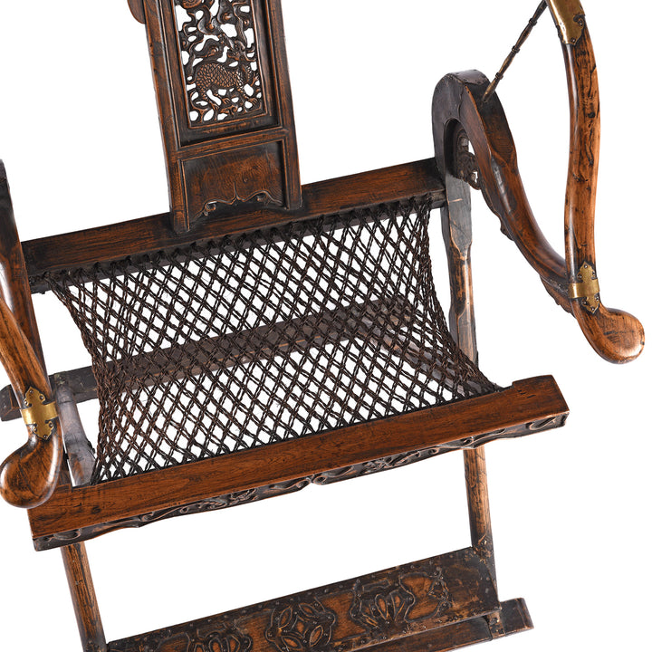 Seat Detail From An Excellent 20thC Copy of a Folding Horseshoe Chair (Jiaoyi) | Indigo Antiques