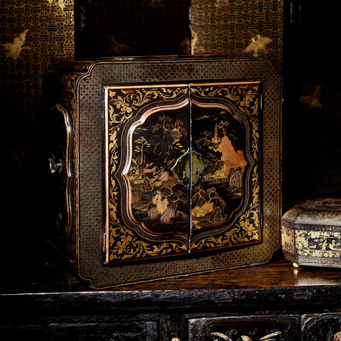 Gilt Black Lacquer Chinese Export Shrine Cabinet - Ca 1820