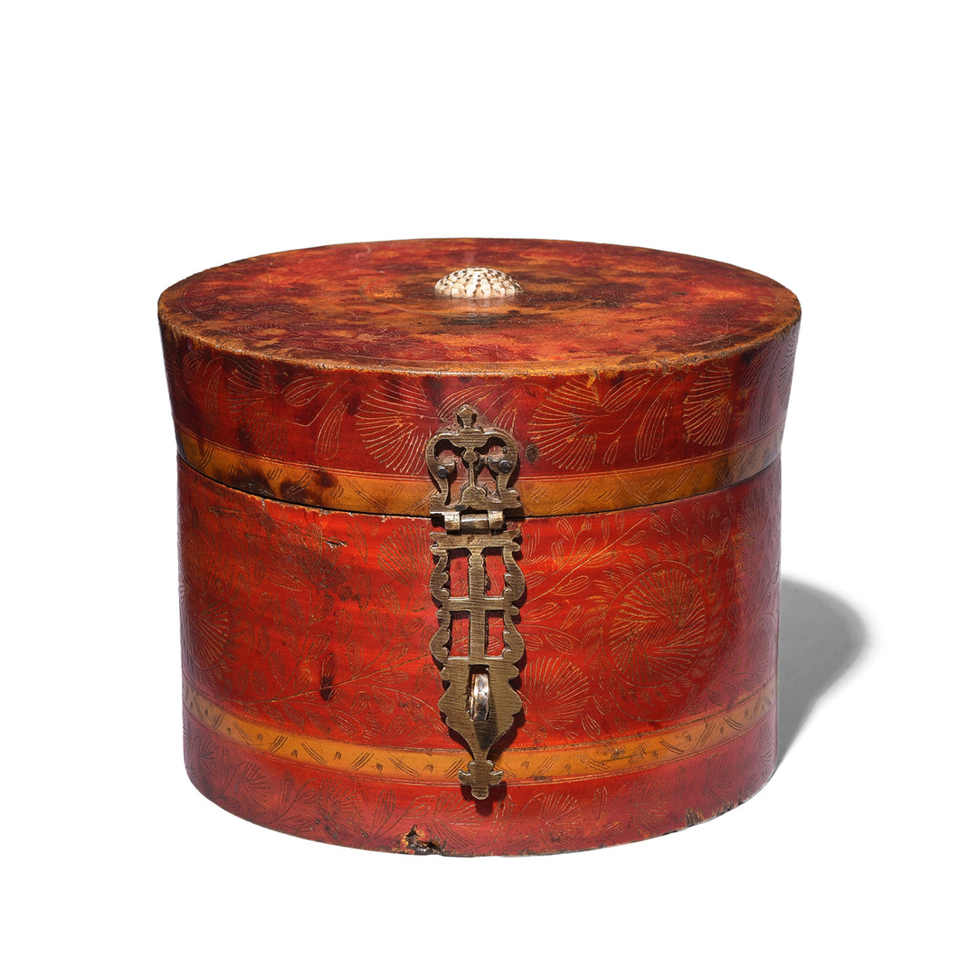 Old Regency Style Red Lacquer Pot From Rajasthan | Indigo Antiques