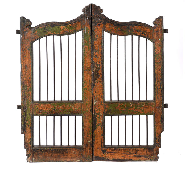 Teak & Iron Jali Dog Gate From Gujarat - 19th Century Teak & Iron Jali Dog Gate From Gujarat - 19th Century