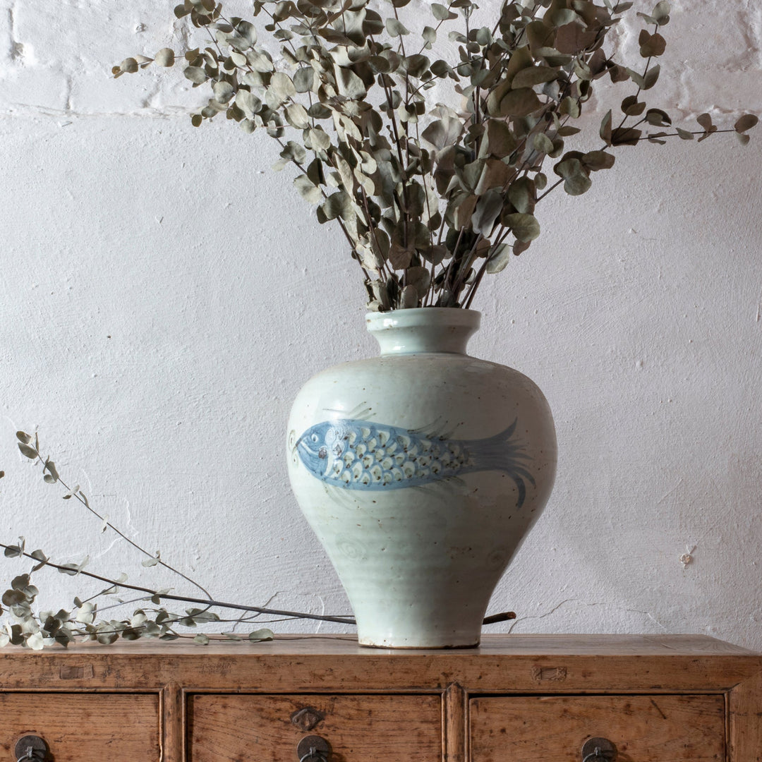 wabi-sabi blue & white fish vase