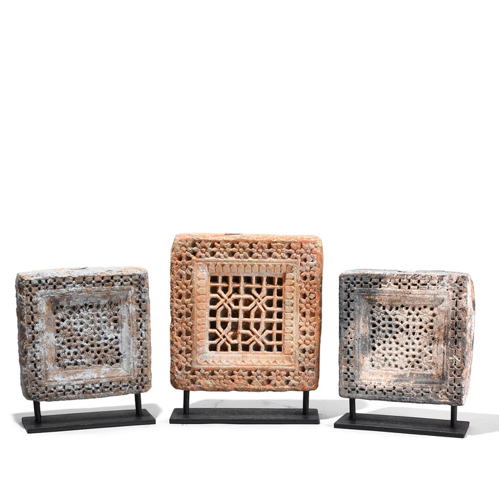 A Group Of Antique Yellow Stone Panels From Jaisalmer With Intricate Mughal-Style Carvings, Mounted On Iron Stands