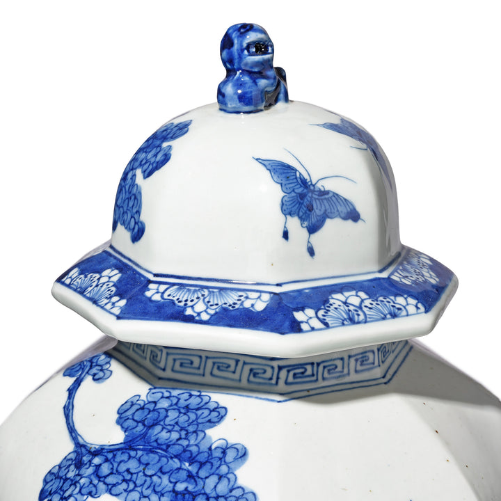 Lid Design From A Facetted Chinese Blue & White Porcelain Temple Jar - Women & Children | Indigo Antiques
