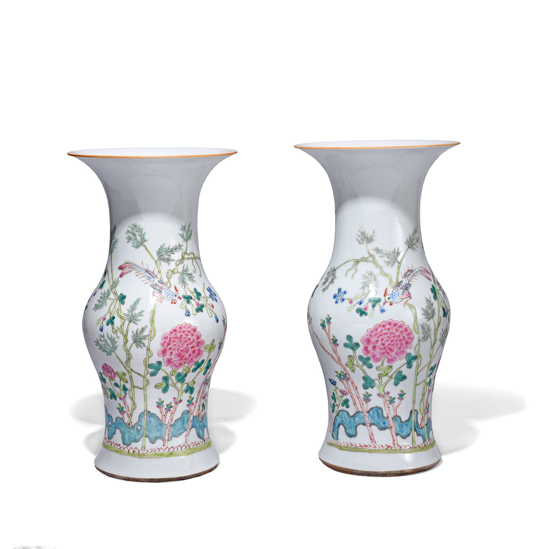 Traditional Wucai Porcelain Vase | Indigo Antiques