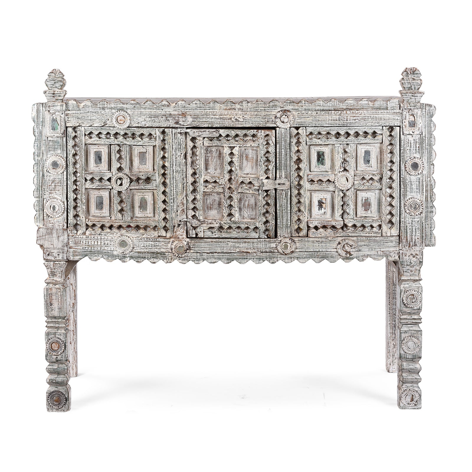 Antique Rubari Damchiya Dowry Chest from Kutch, India – Circa 1920, Hand-Carved Teak with Whitewashed Patina and Traditional Geometric Motifs