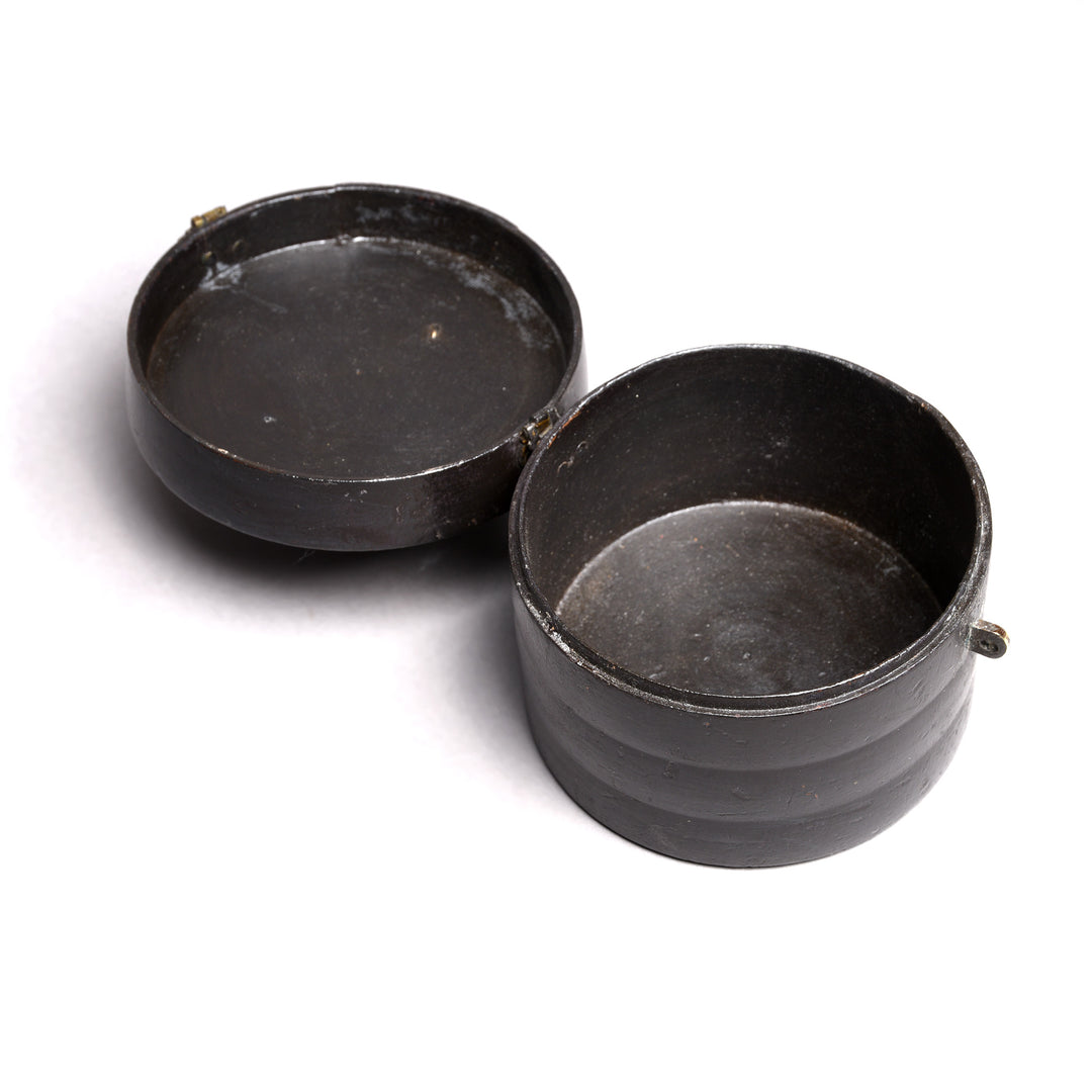 Interior Of Vintage Regency Style Black Lacquer Pot-Rajasthan | Indigo Antiques