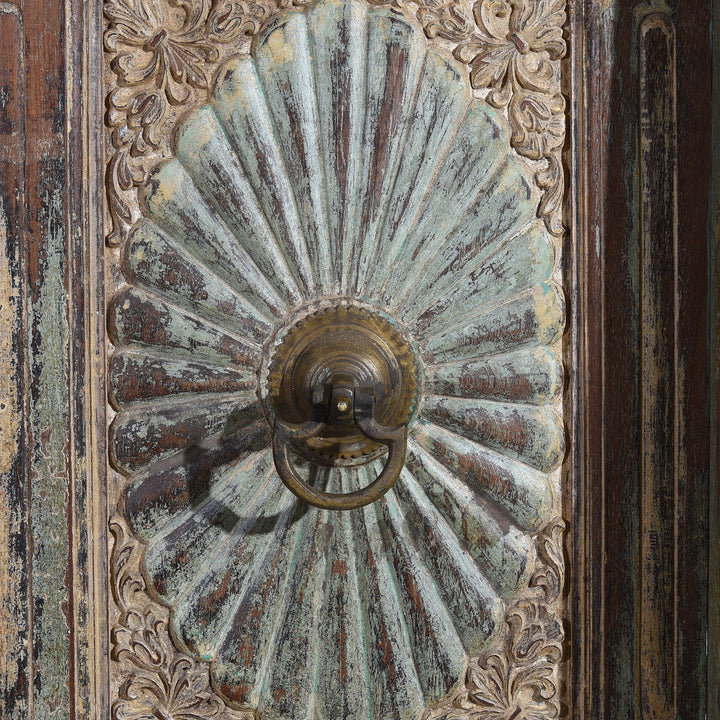 Sundburst Detail From Painted Indo-Portugese Reclaimed Door From Diu - 19thC | Indigo Antiques
