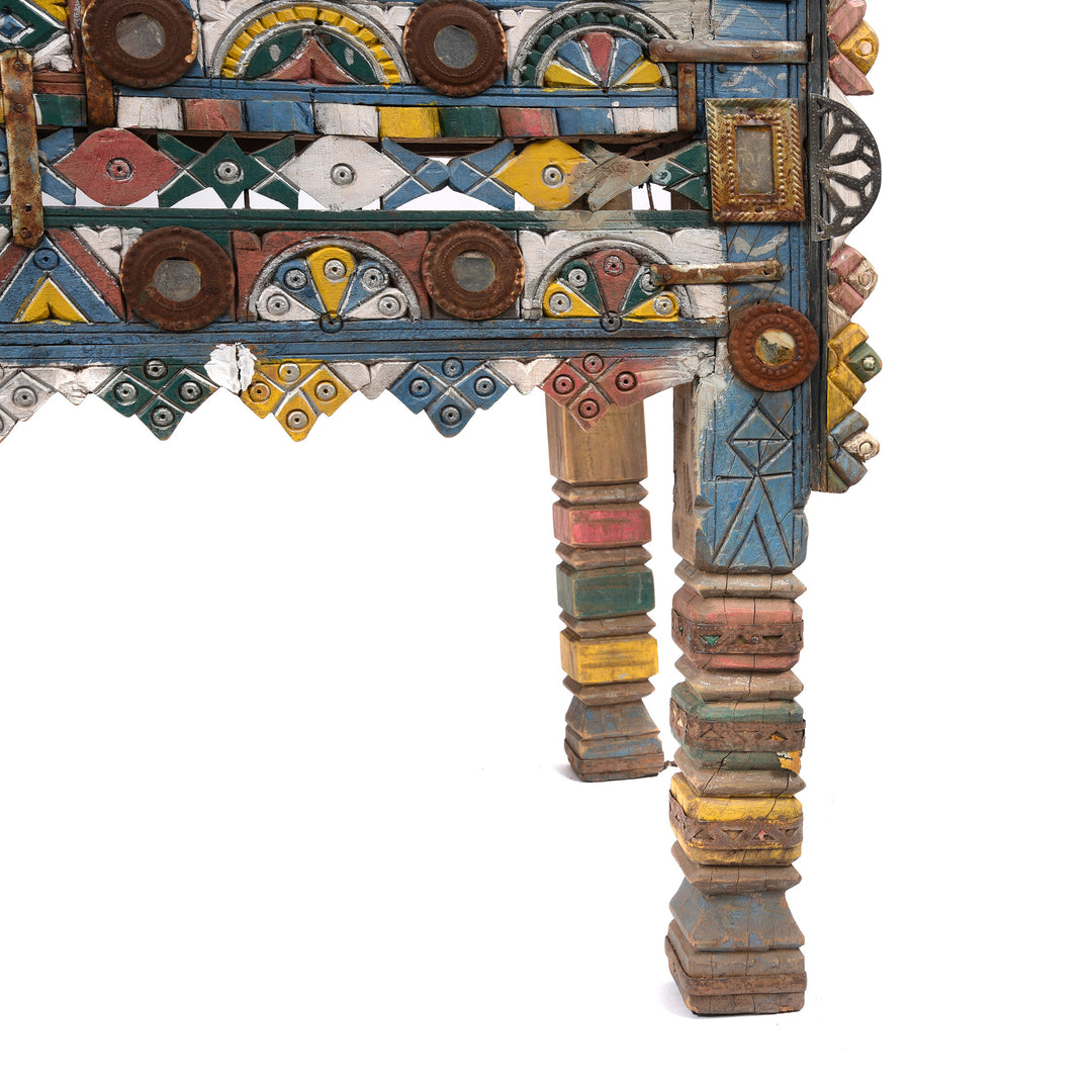 Leg Detail From Indian "Damchiya" Dowry Chest From Kutch - Ca 1920 | Indigo Antiques