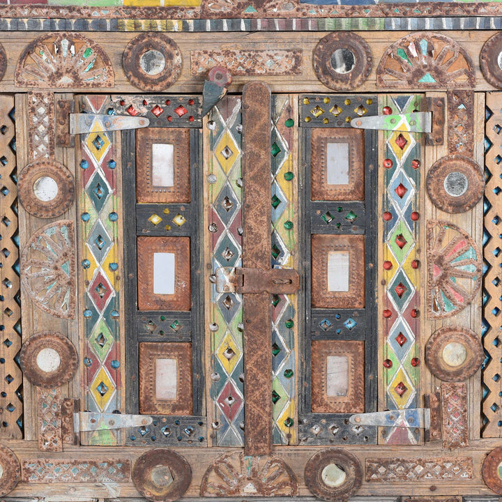 Doors Detail From Indian "Damchiya" Dowry Chest From Kutch - Ca 1920 | Indigo Antiques