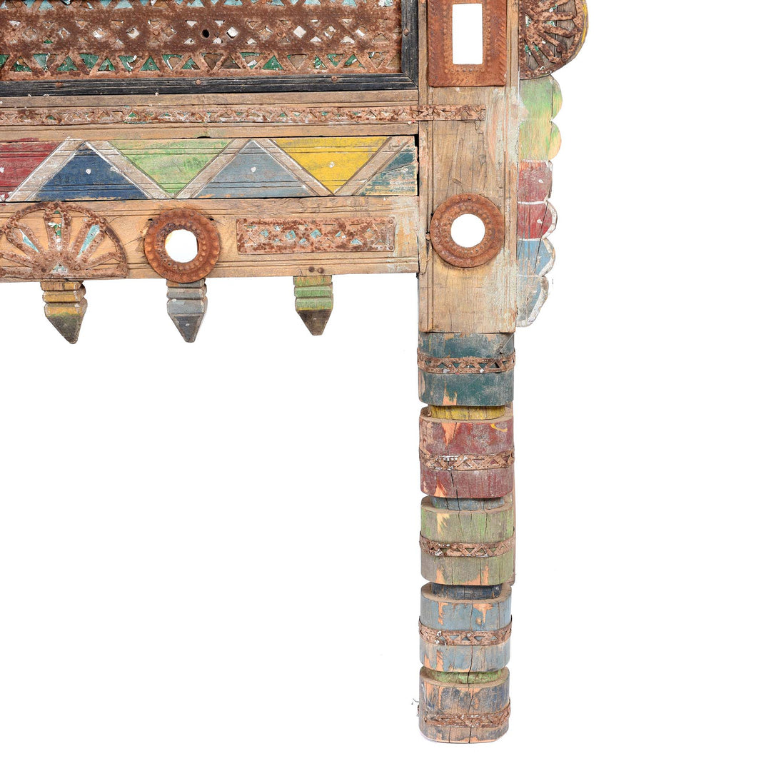 Leg Detail From Indian "Damchiya" Dowry Chest From Kutch - Ca 1920 | Indigo Antiques