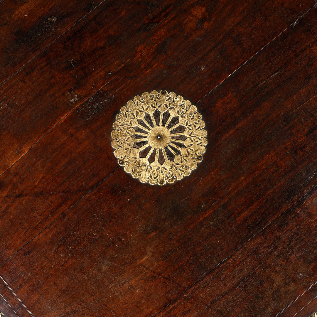 Central Plate Detail From Antique Octagonal Bajot Low Prayer Table From Rajasthan - 19thC | Indigo Antiques