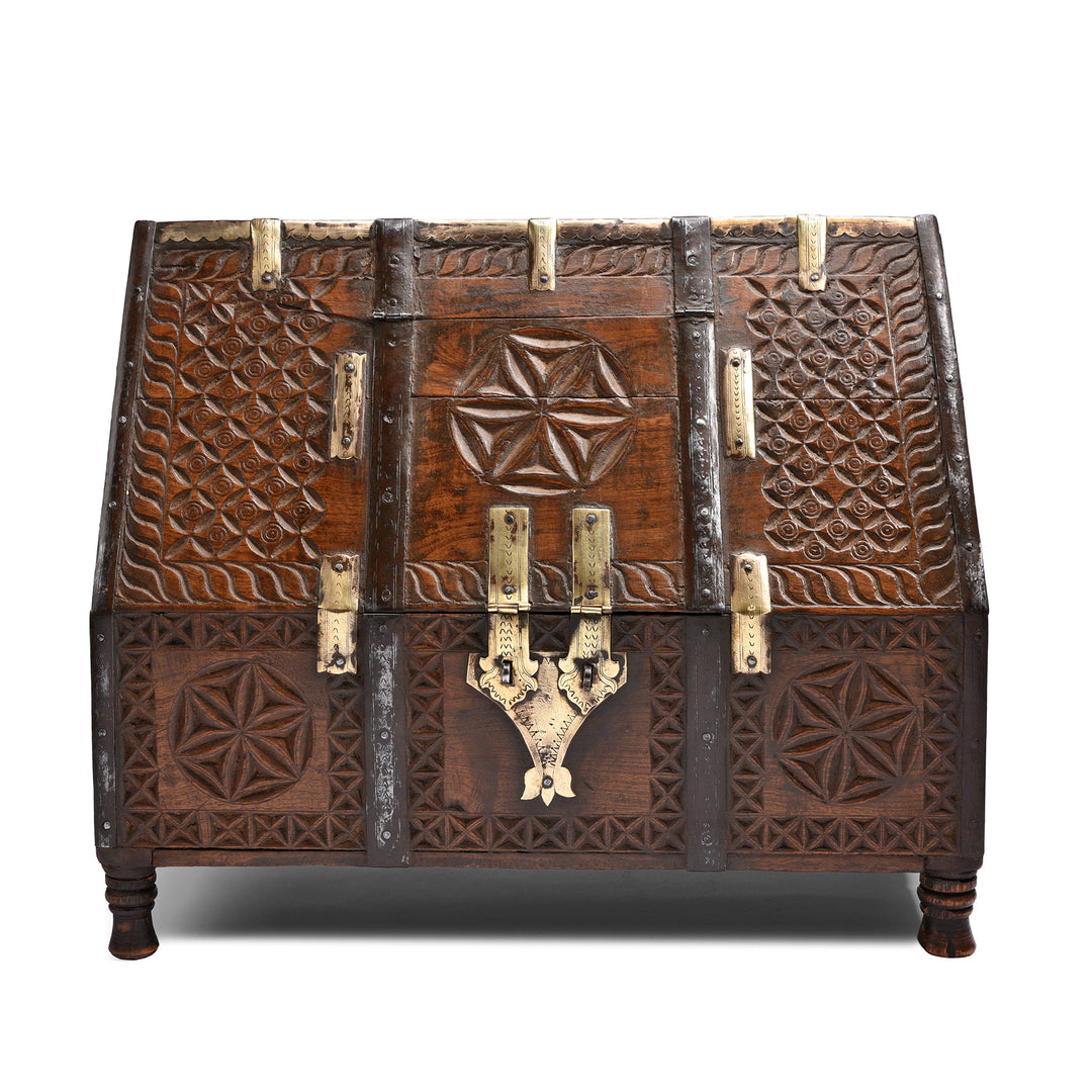 Chip Carved Dowry Hut Box From Jaisalmer - Rajasthan - 19thC | Indigo Antiques