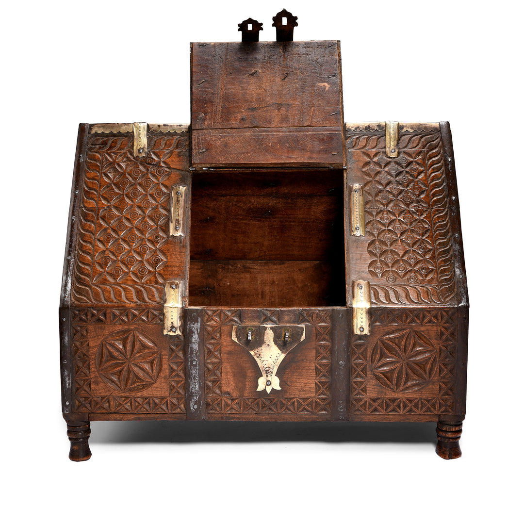 Interior Of Chip Carved Dowry Hut Box From Jaisalmer - Rajasthan - 19thC | Indigo Antiques