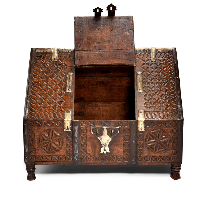 Interior Of Chip Carved Dowry Hut Box From Jaisalmer - Rajasthan - 19thC | Indigo Antiques