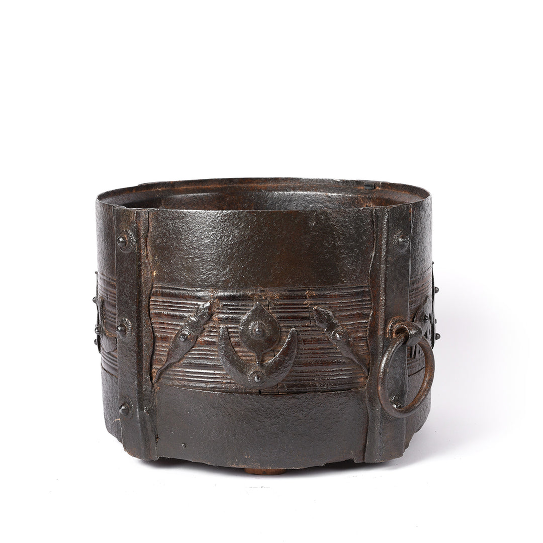 Iron And Jackfruit Wood Grain Measure -South India - 19thC | Indigo Antiques