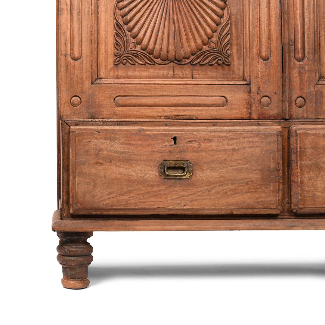 Leg Detail From Almirah Indian Cabinet From Gujarat - 19thC | Indigo Antiques