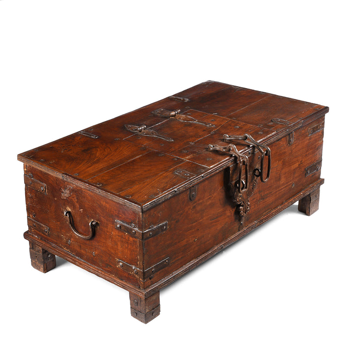 Angled View Of Iron Bound Indian Teak Chest From Gujarat - 18thC | Indigo Antiques