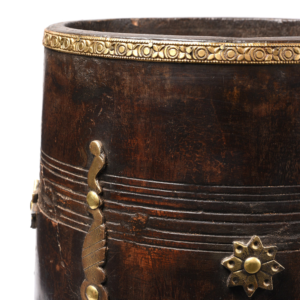 Corner Detail From Old Wooded Grain Measure From Himachal Pradesh - Ca 1920 | Indigo Antiques