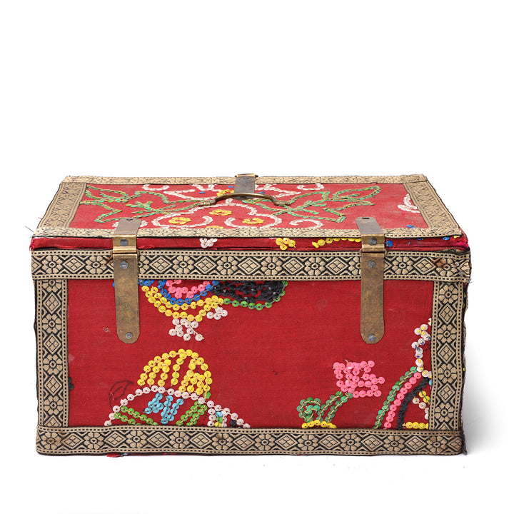 Reverse Of Vintage Elephant Textile Box From Rajasthan - Ca 1950 | Indigo Antiques