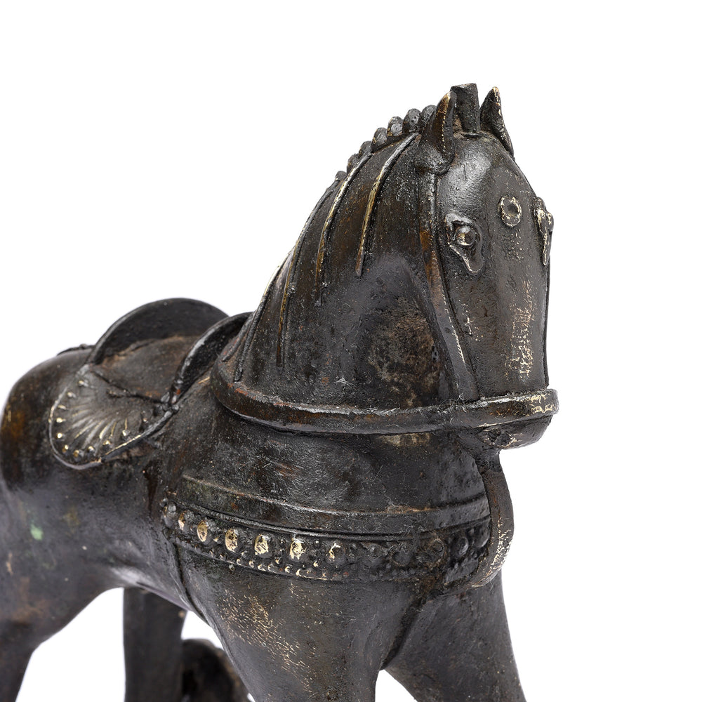 Face Detail Of Antique Bronze Horse Wheel Toy From Bundelkhand - 19thC