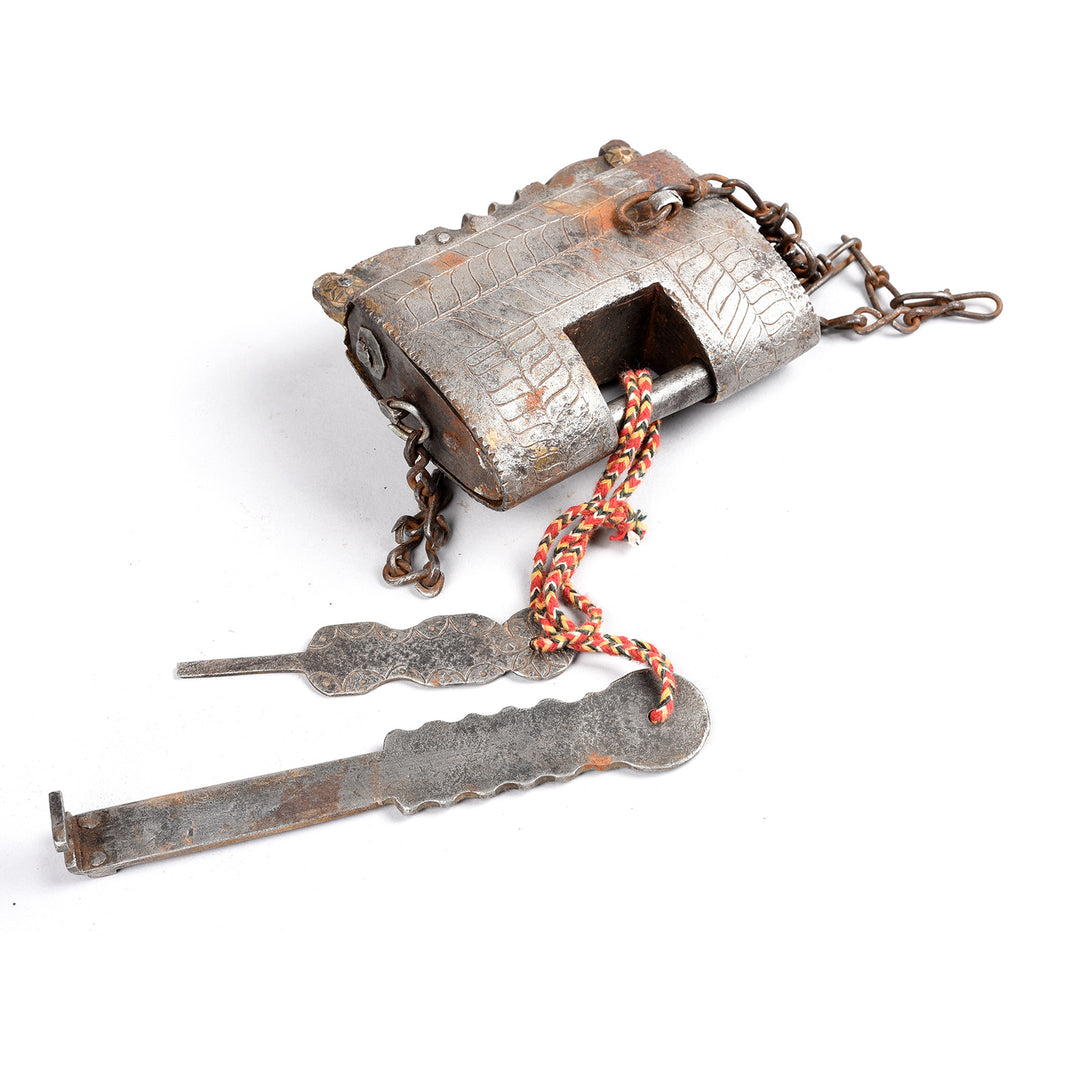 Original Indian Iron Padlock With Key - 18thC | Indigo Antiques