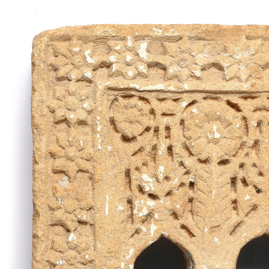 Corner Detail From Antique Old 3 Way Stone Lamp Niche From Jaisalmer - 19th Century | Indigo Antiques