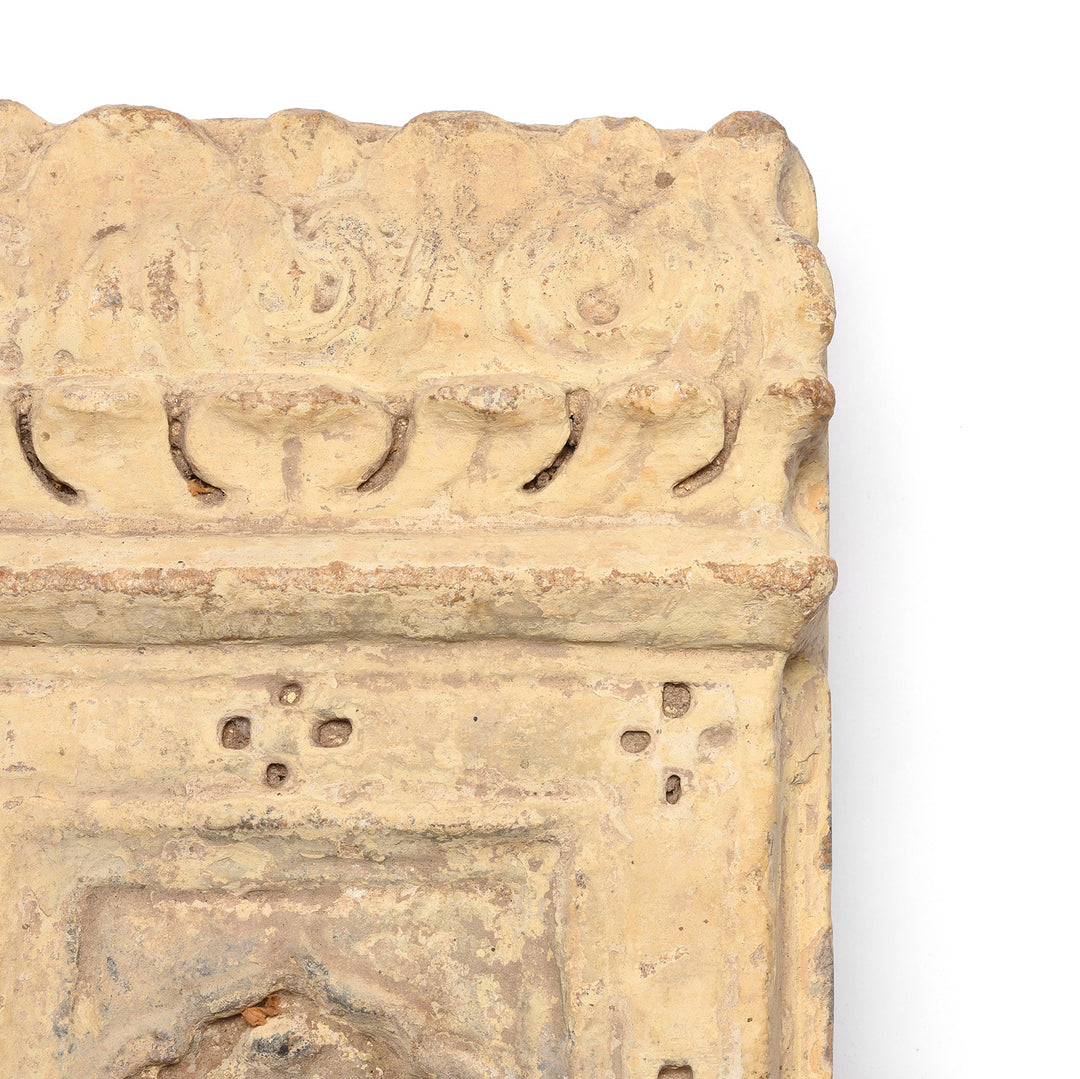 Corner Detail From Carved Stone Lamp Niche From Rajasthan (Right Facing) - 18thC | Indigo Antiques