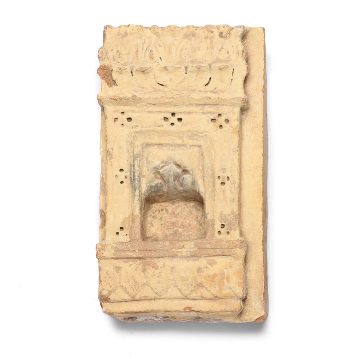 Antique Carved Stone Lamp Niche From Rajasthan (Left Facing) - 18thC | Indigo Antiques