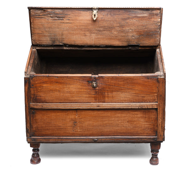Carved Indian Dowry Chest (Sandouk) From Gujarat - 19thC