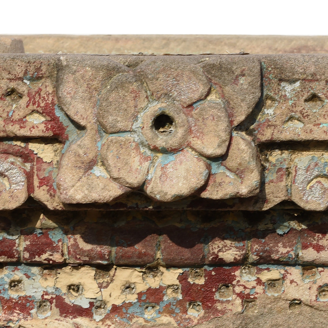 Detail From Carved Stone Indian Water Pot Stand (Parindah) From Gujerat - 19thC - 19thC | Indigo Antiques