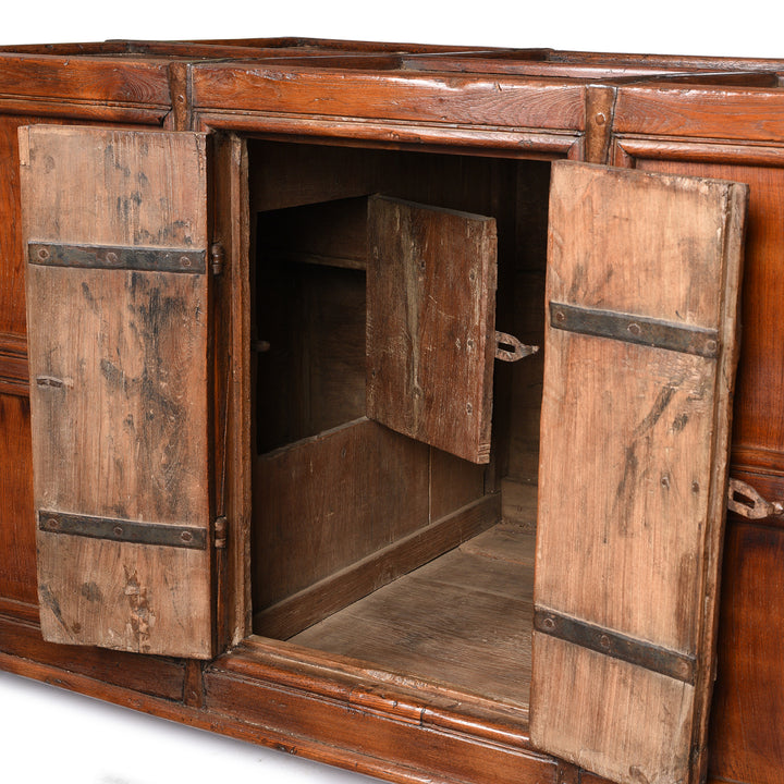 Interior Detail Of Iron Bound Teak Chest From Kutch - 19thC | Indigo Antiques