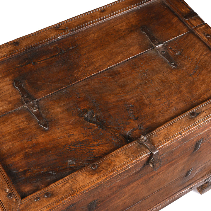 Top View Of Roheda Wood Chest From Rajasthan - 19thC | Indigo Antiques