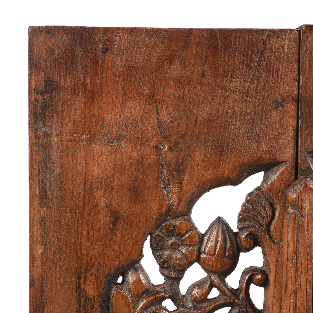 Carving Detail From Antique Old Carved Indian Window From Hyderabad - 19thC | Indigo Antiques