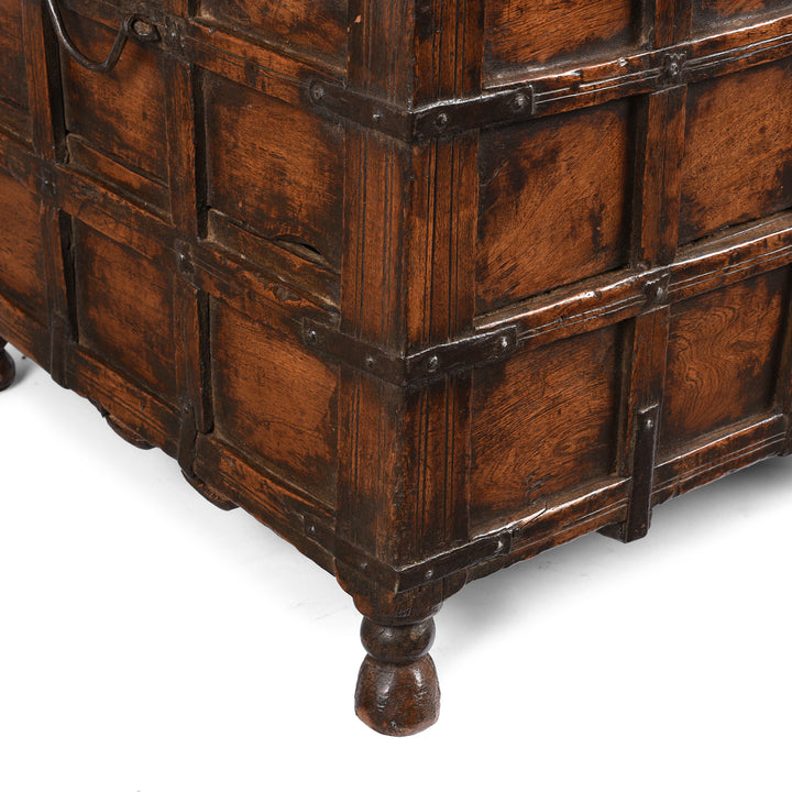 Leg Detail From Antique Stick Box From Jaisalmer - 19th Century | Indigo Antiques