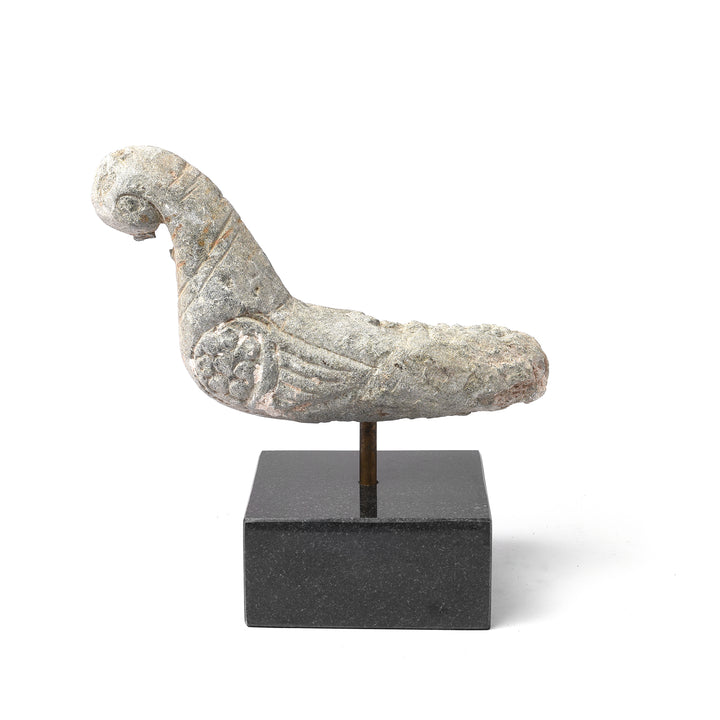 Stone Turban Hanger From Dungapur - 19thC | Indigo Antiques