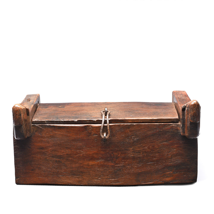 Carved Antique Indian Teak Harpa Box From Banswara - Ca 19thC | Indigo Antiques