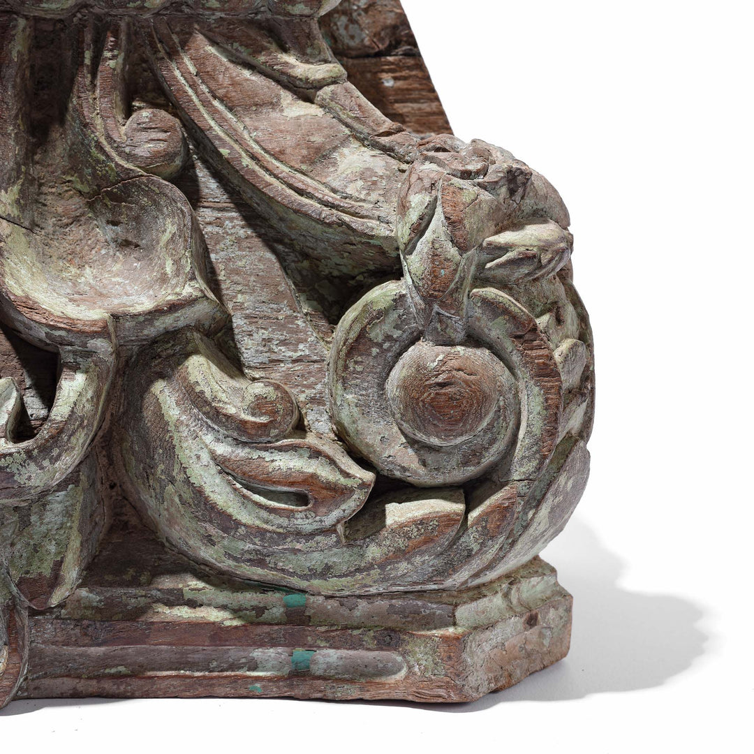 Light Green Detail From Carved Teak Capitols From Gujarat Various Colours - Late 19thC 