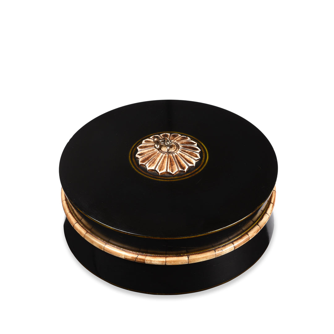 Large Black Lacquer Pot | Indigo Antiques