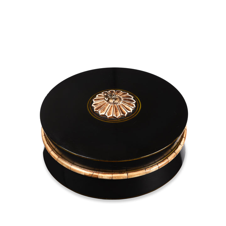 Large Black Lacquer Pot | Indigo Antiques