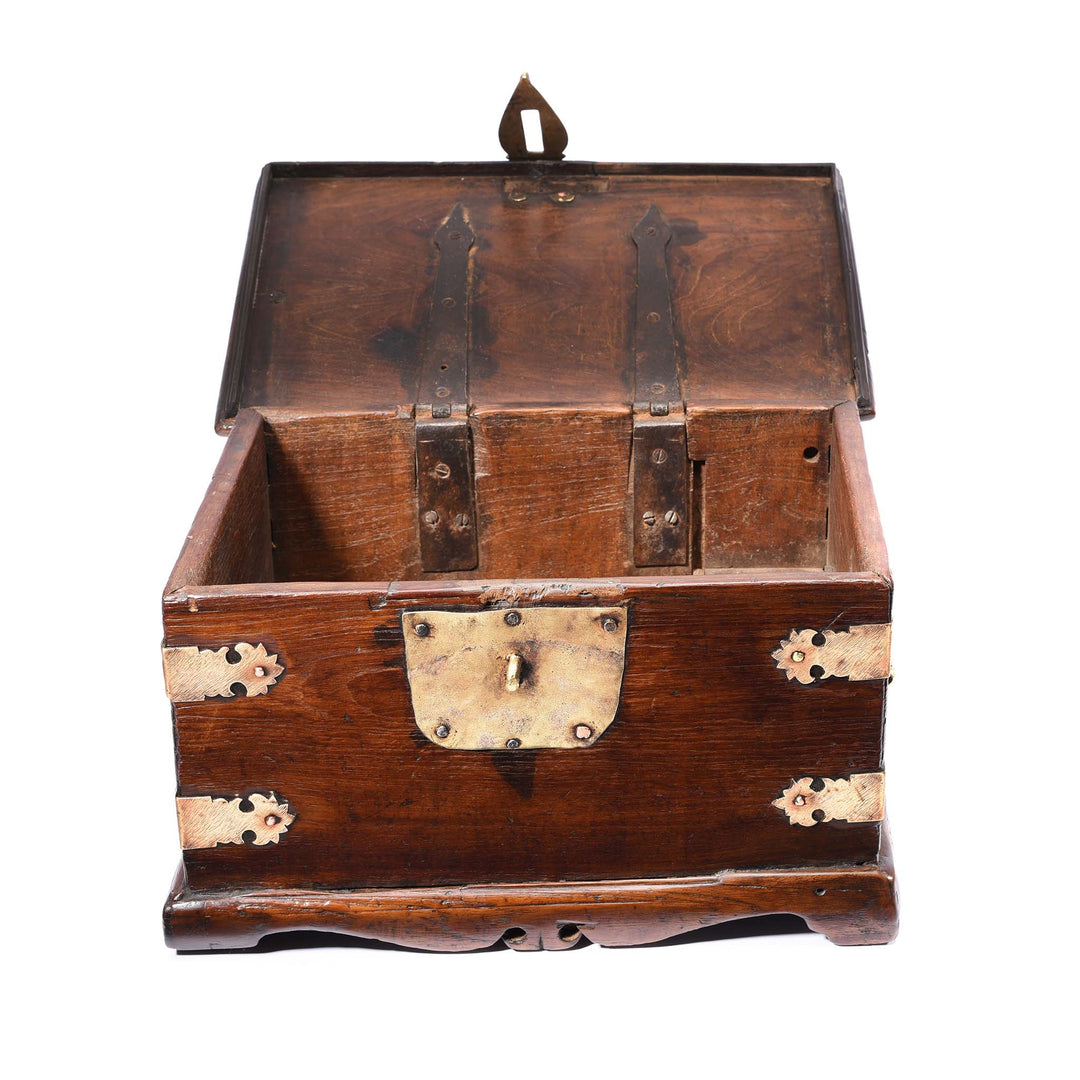 Open Lid View Of Brass Bound Teak Chest - 19thC | Indigo Antiques