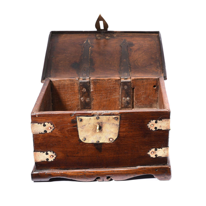 Open Lid View Of Brass Bound Teak Chest - 19thC | Indigo Antiques