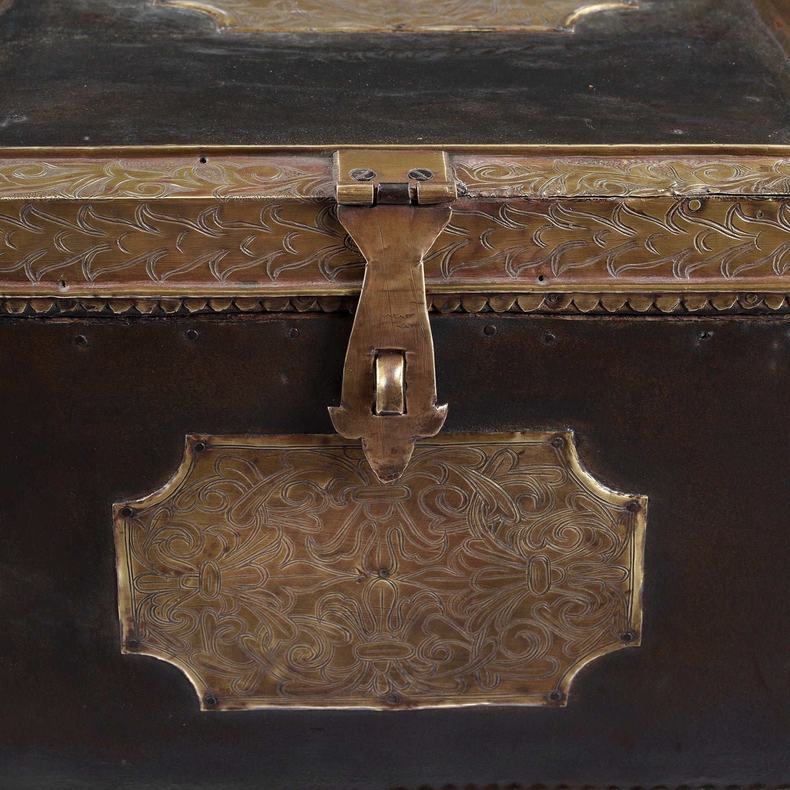 Latch Detail From Antique Dowry Box From Shekhawati - 19th Century | Indigo Antiques